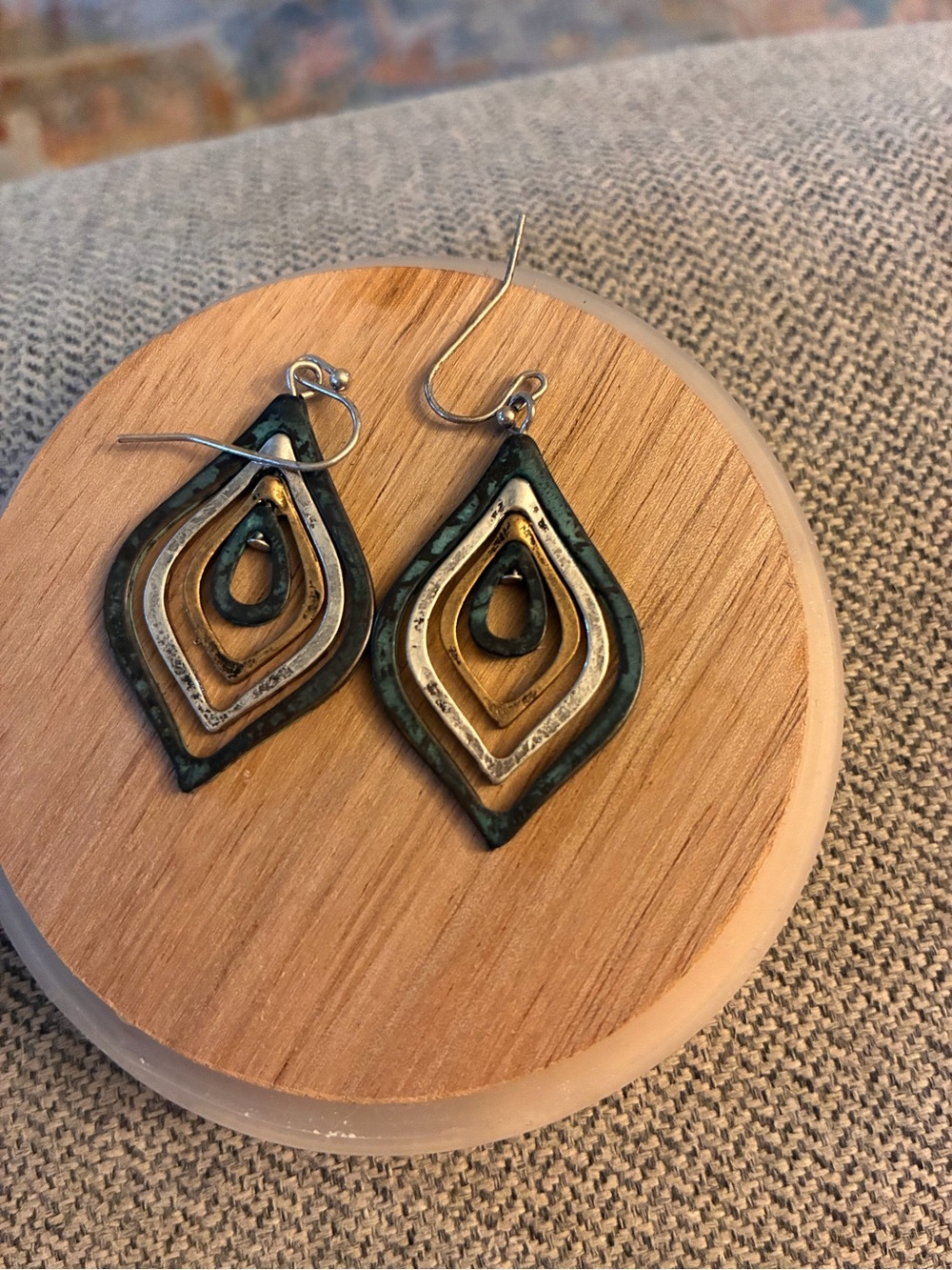 Layered Teardrop Drop Earrings in Green and Gold